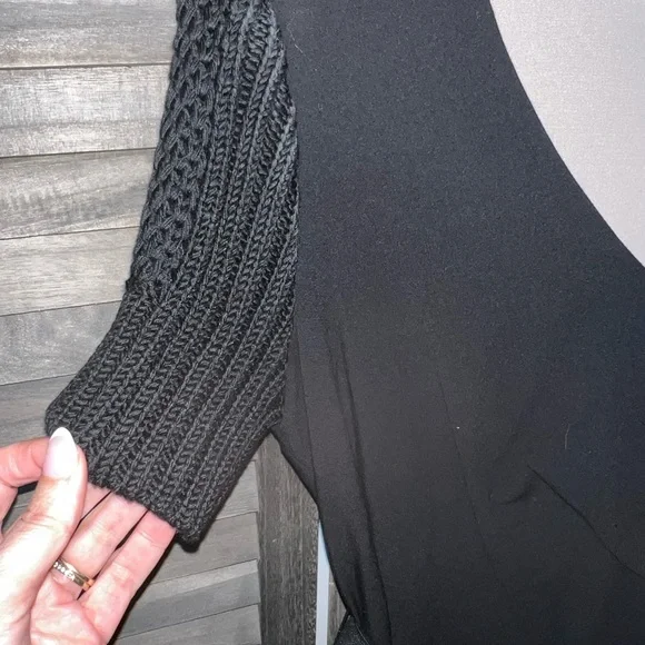 NWT NUE by Shani Black Wrap Dress – Belted Sheath Work Cocktail Size 6 - Picture 8 of 9